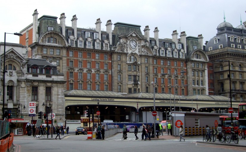 victoria-train-station